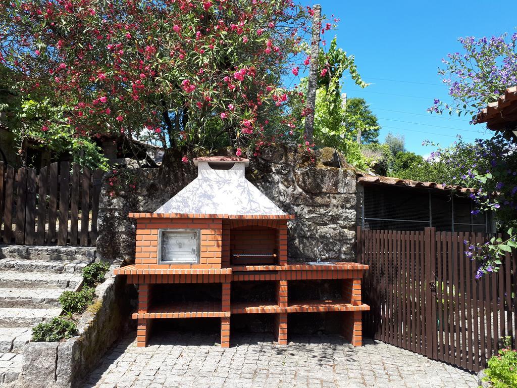Casa Da Aldeia Villa Terras de Bouro Exteriör bild