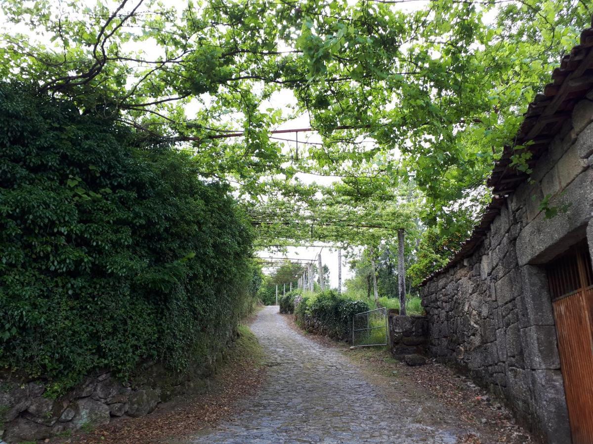 Casa Da Aldeia Villa Terras de Bouro Exteriör bild